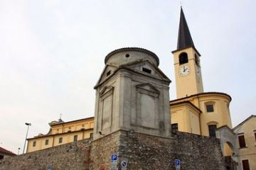 Immagini e angoli di Borgo Ticino - Parrocchiale (foto di Alessandro Vecchi - 2012)