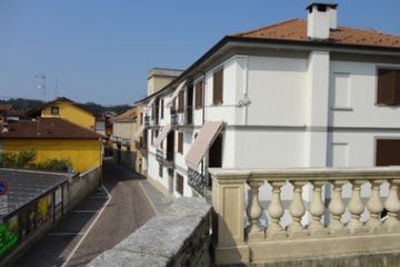 Immagini e angoli di Borgo Ticino - Vie del centro